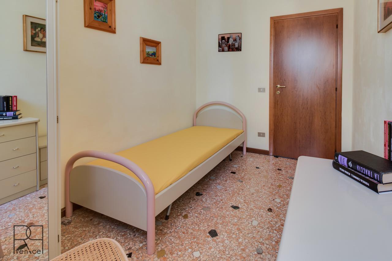 Villa Noto Lagoon Flat Венеция-Лидо Экстерьер фото